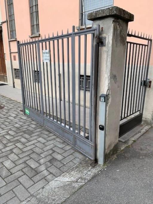 Appartamento Incantevole A Parma Exterior photo